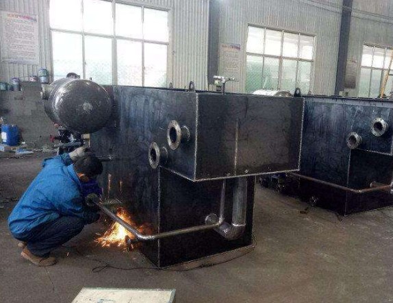 溶氣氣浮機維護不可不知的幾點問題-樂中環(huán)保 溶氣氣浮機維護不可不知的幾點問題-樂中環(huán)保